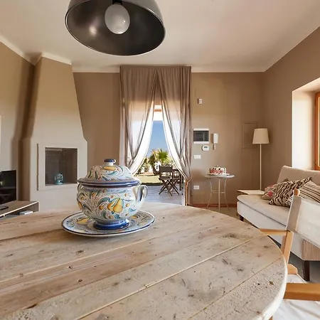 Villa Piramo E Tisbe